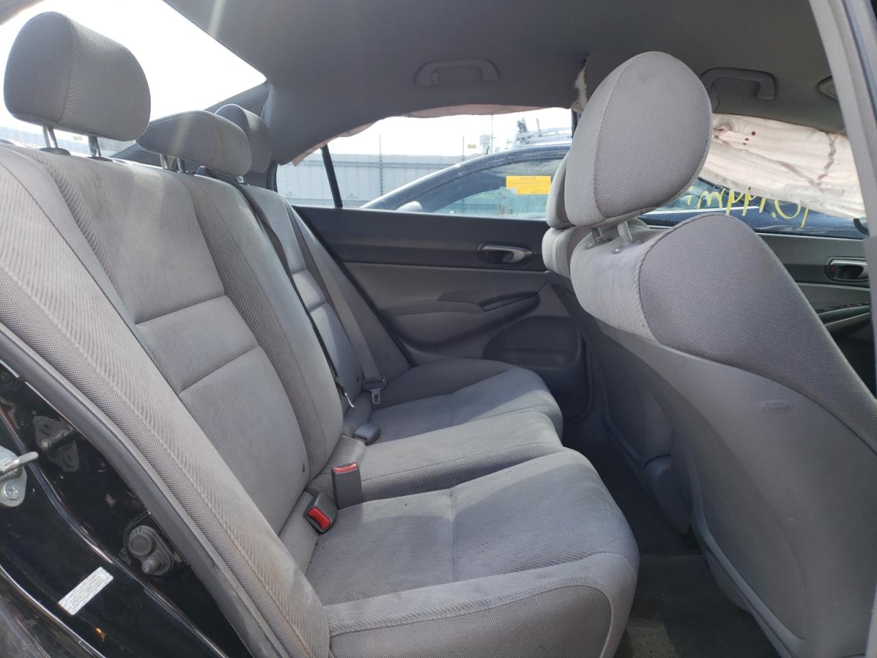 Photo 6 from auction – 2010 HONDA CIVIC LX with VIN 2HGFA1F58AH332010