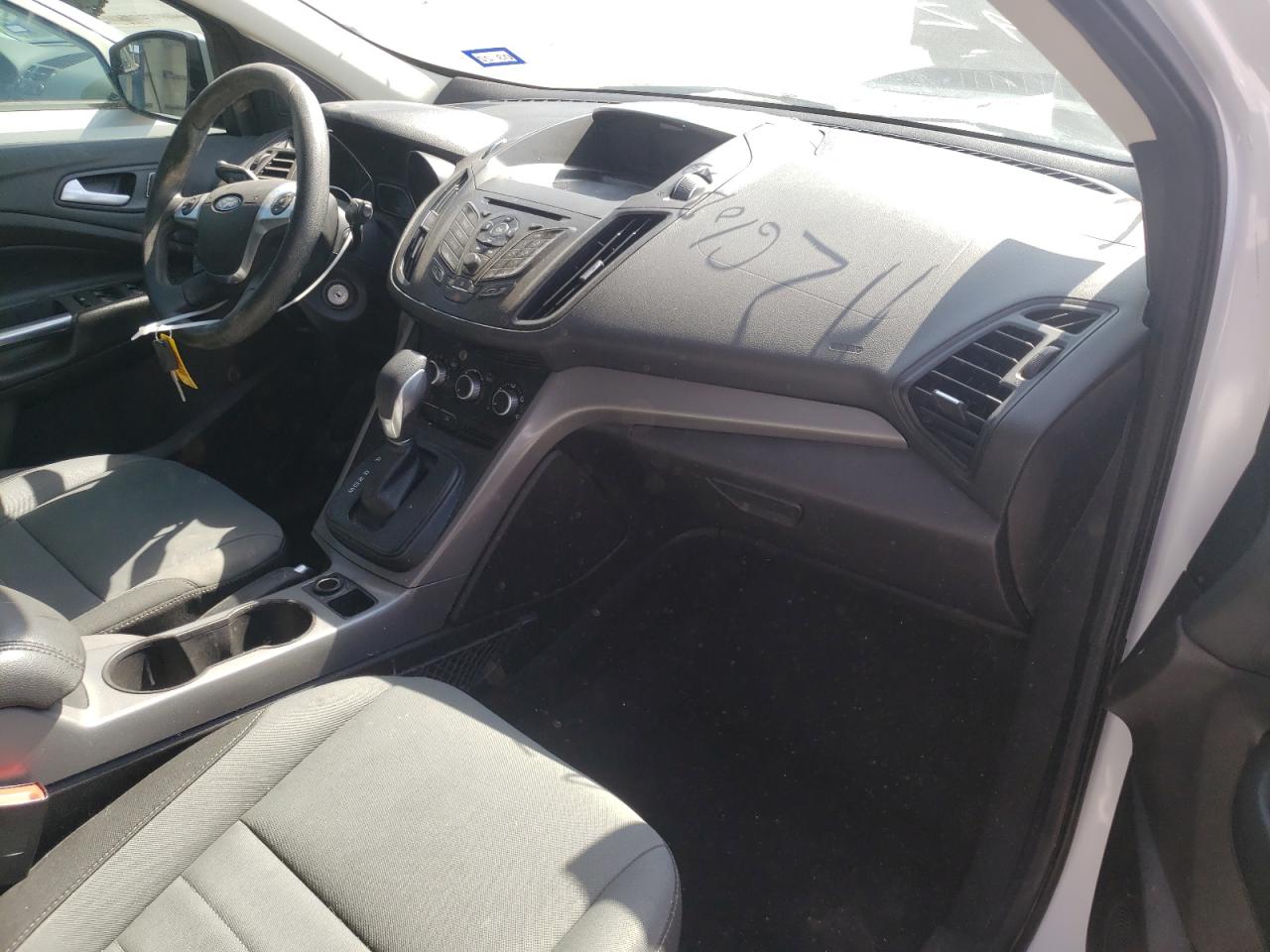 Photo 9 from auction – 2016 FORD ESCAPE SE with VIN 1FMCU0GX9GUB25971