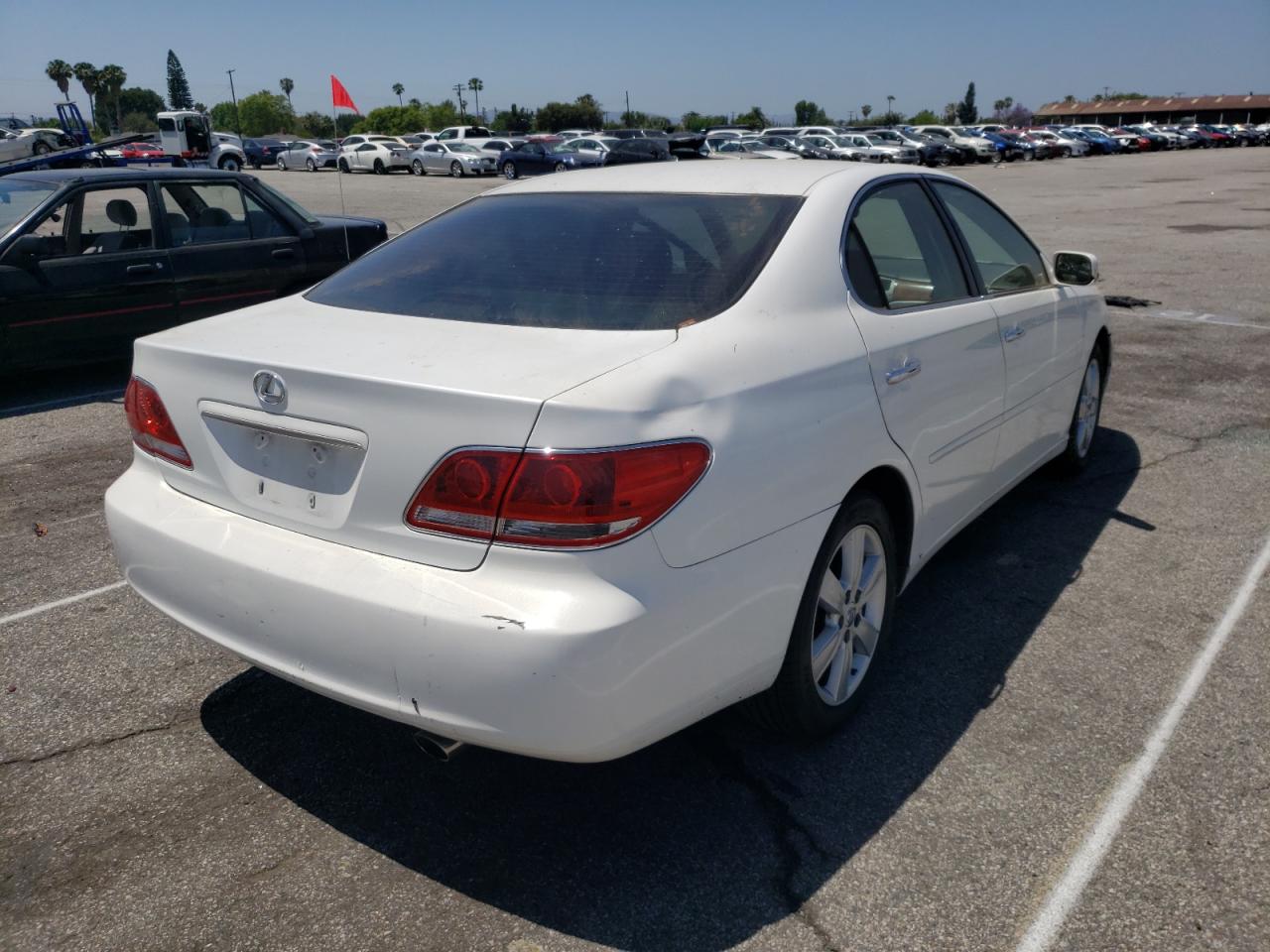 Photo 4 from auction – 2006 LEXUS ES 330 with VIN JTHBA30G965176124