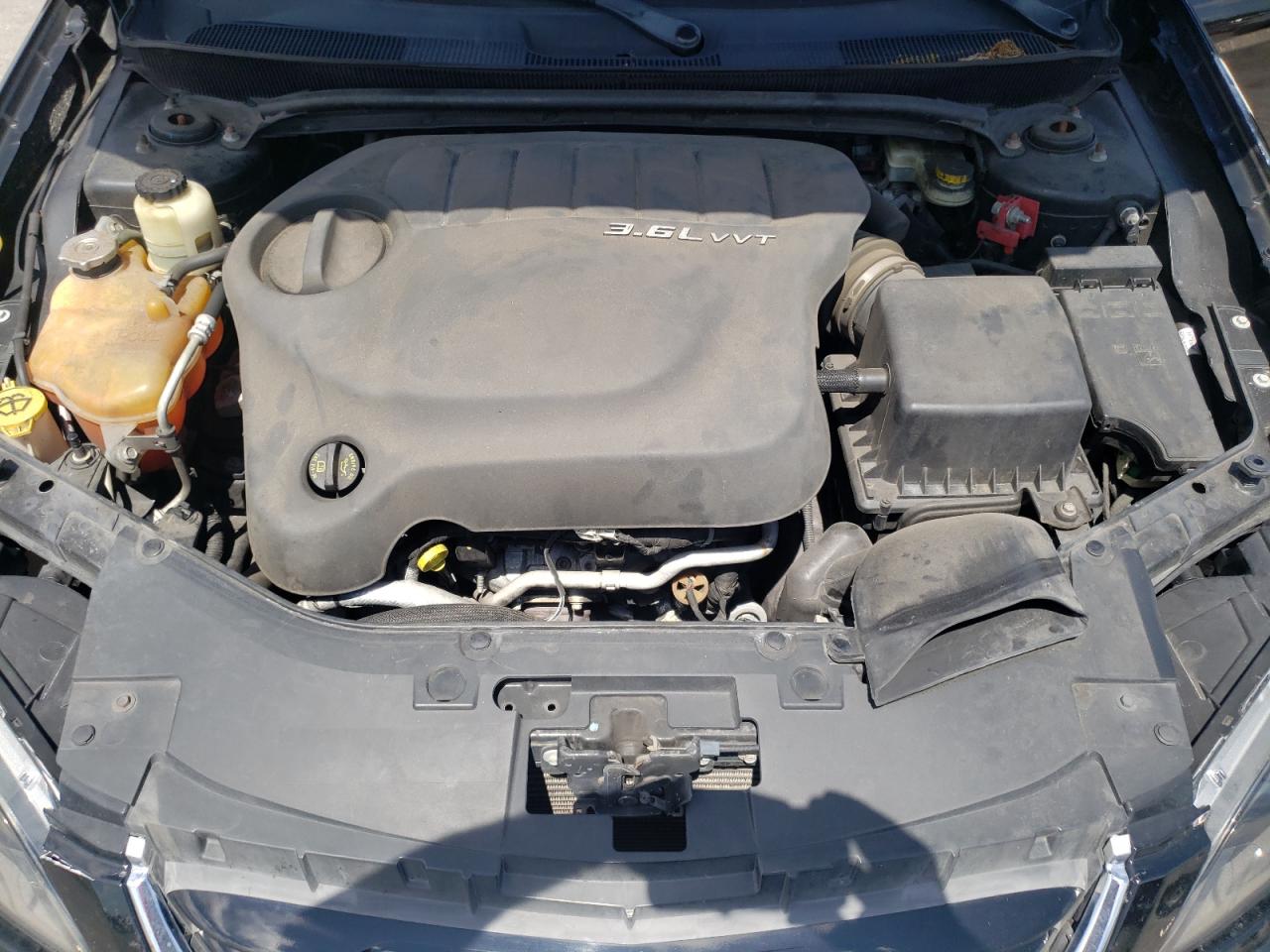 Photo 12 from auction – 2012 CHRYSLER 200 S with VIN 1C3CCBHG1CN308713