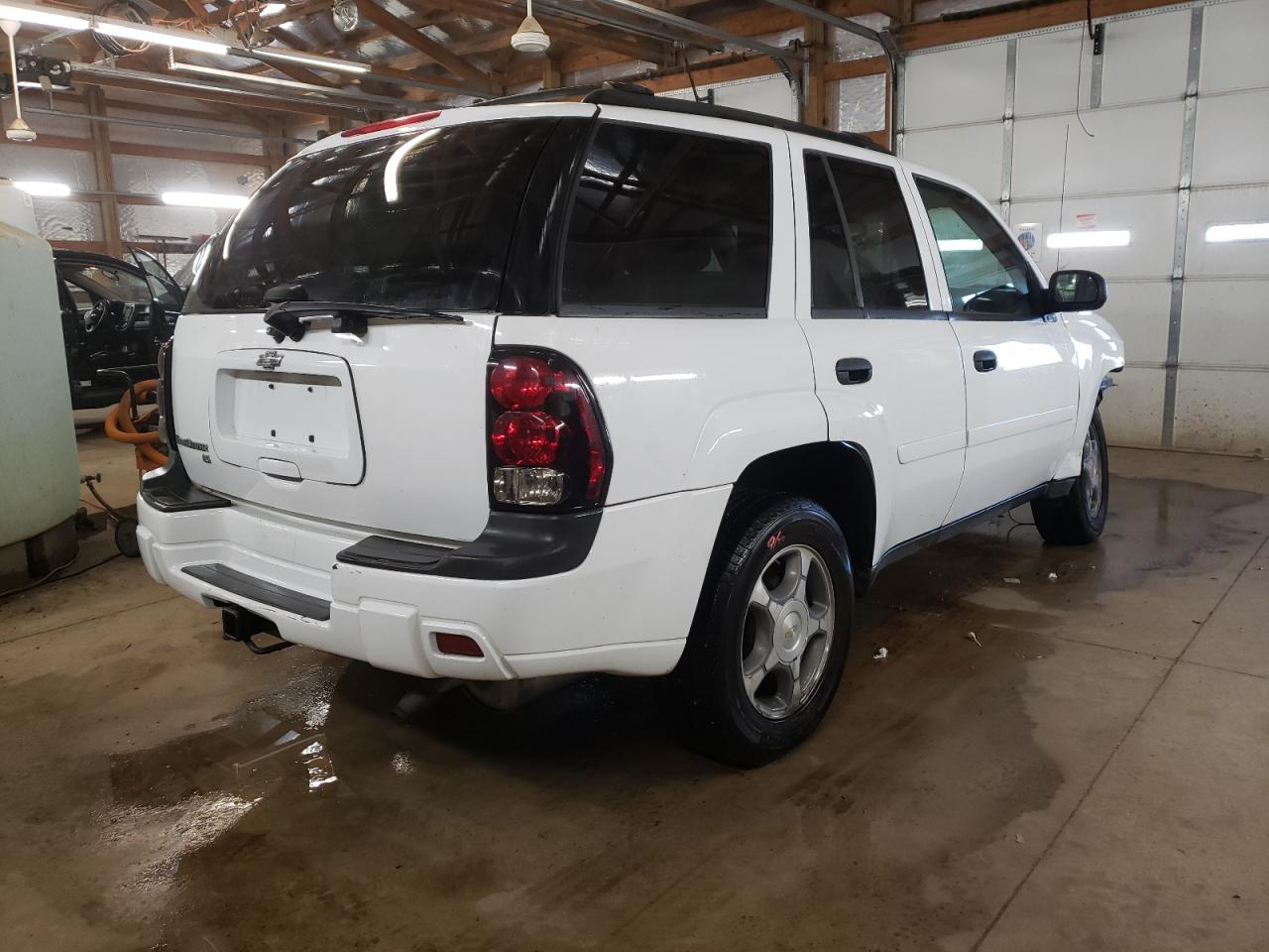 Photo 4 from auction – 2008 CHEVROLET TRAILBLAZE with VIN 1GNDT13S782231142