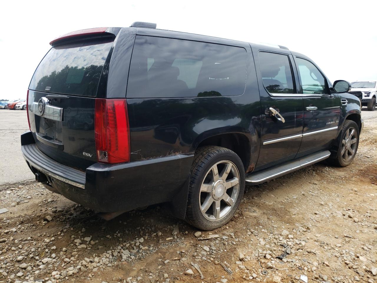 Photo 4 from auction – 2007 CADILLAC ESCALADE E with VIN 1GYFK66897R188571