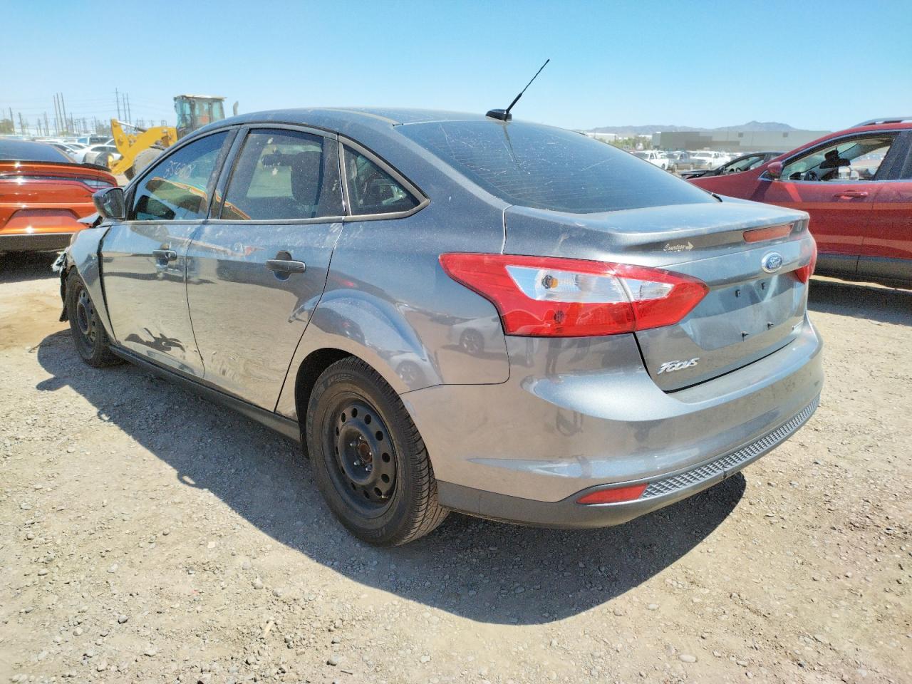 Photo 3 from auction – 2014 FORD FOCUS S with VIN 1FADP3E22EL451449