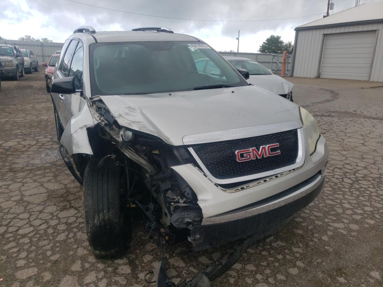 Photo 9 from auction – 2007 GMC ACADIA SLE with VIN 1GKEV13767J166196
