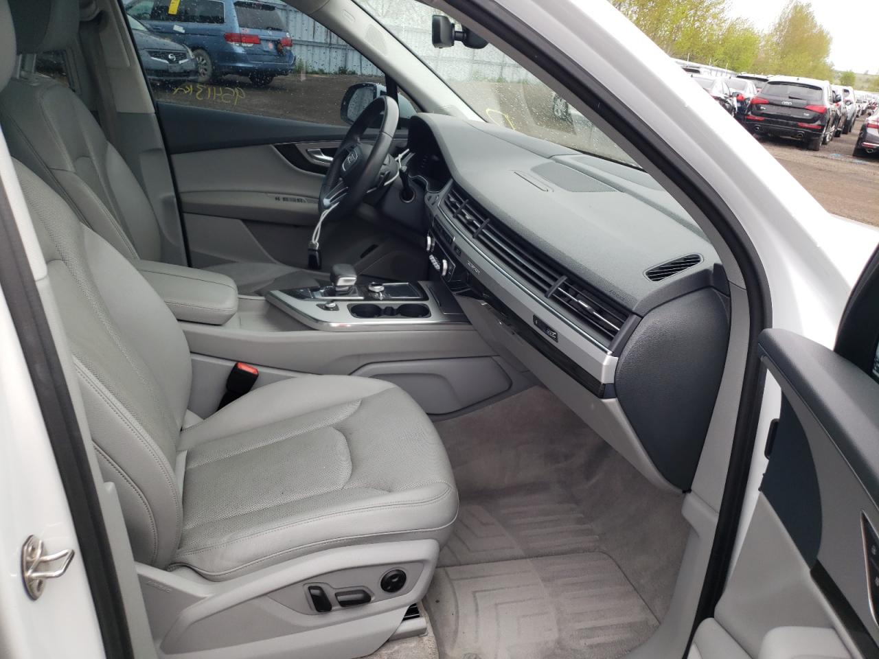 Photo 5 from auction – 2017 AUDI Q7 PRESTIG with VIN WA1VAAF74HD025169