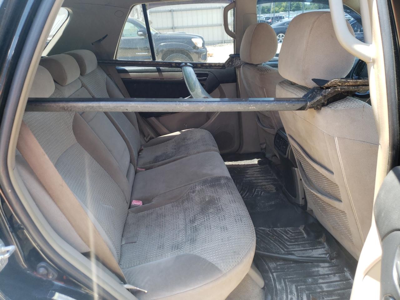 Photo 6 from auction – 2004 TOYOTA 4RUNNER SR with VIN JTEZU14RX40033079