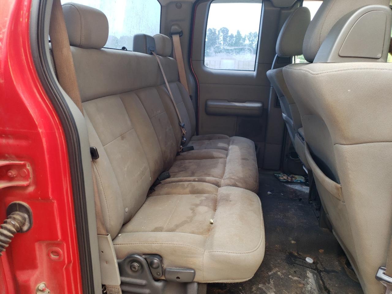 Photo 6 from auction – 2005 FORD F150 with VIN 1FTRX02W45KB81524