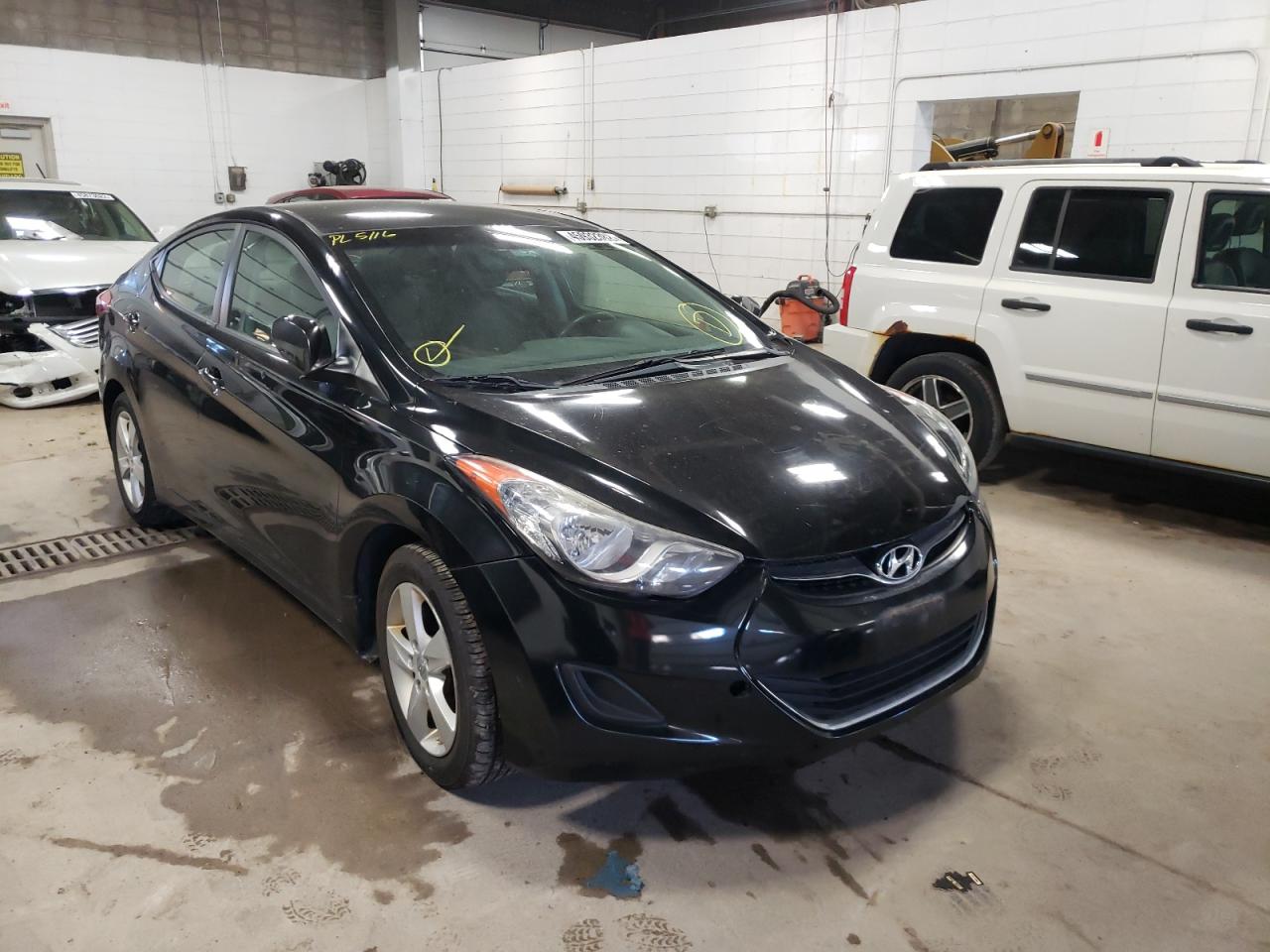 HYUNDAI ELANTRA GL 2011 with VIN KMHDH4AE5BU103126 - Photo from auction