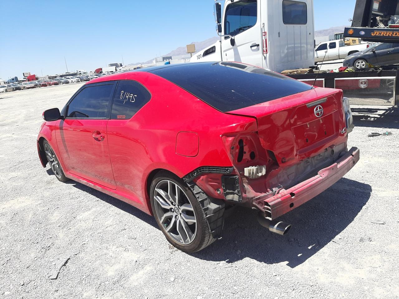 Photo 3 from auction – 2015 TOYOTA SCION TC with VIN JTKJF5C73F3089314