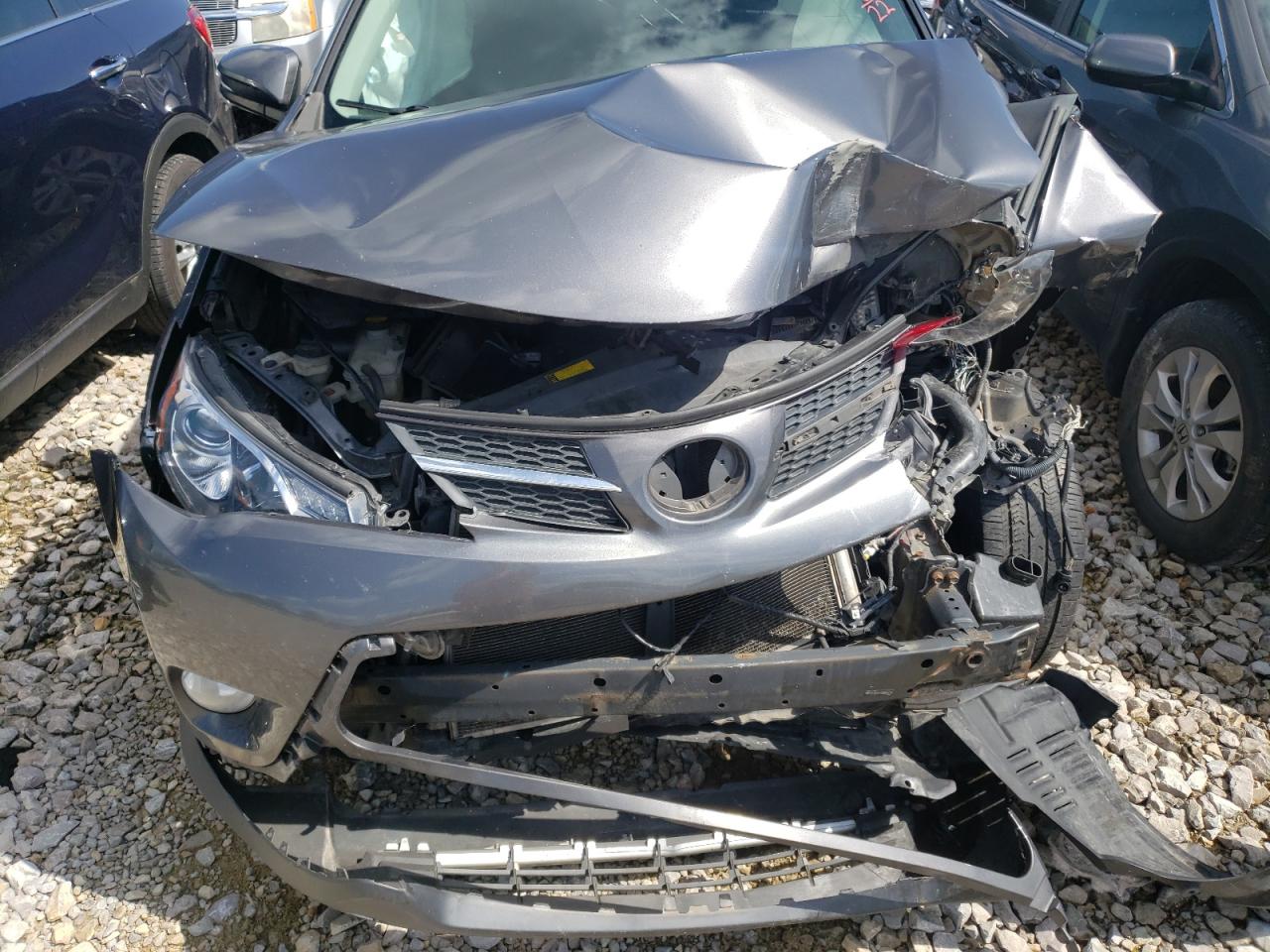 Photo 7 from auction – 2013 TOYOTA RAV4 LIMIT with VIN 2T3DFREV8DW004744