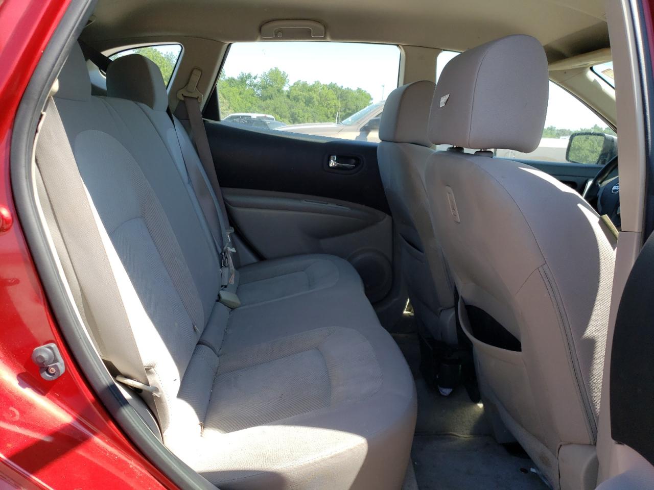 Photo 6 from auction – 2013 NISSAN ROGUE S with VIN JN8AS5MT7DW015960