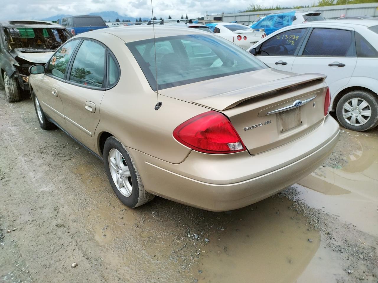 Photo 15 from auction – 2001 FORD TAURUS SEL with VIN 1FAHP56S91G279614