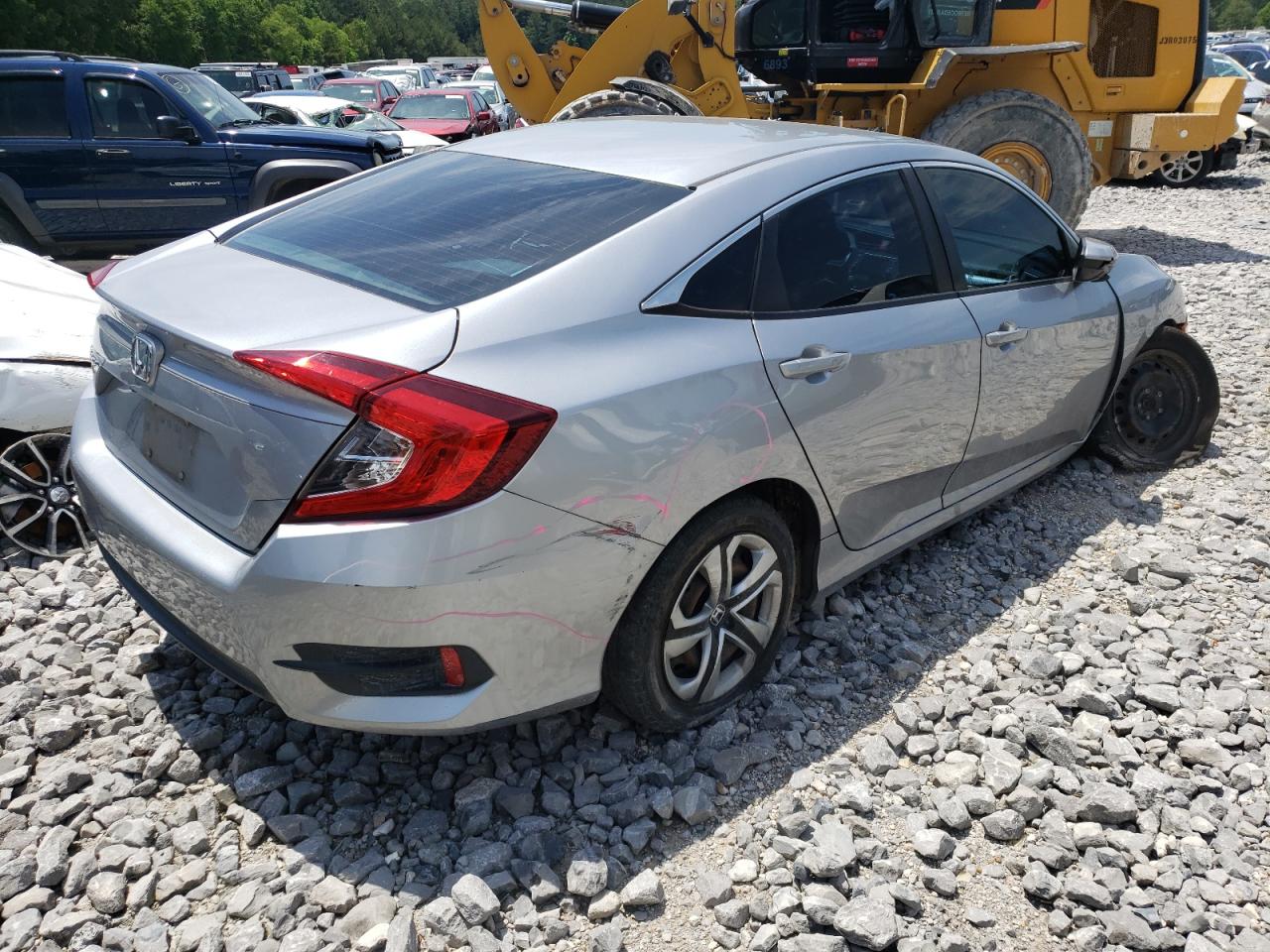 Photo 4 from auction – 2017 HONDA CIVIC LX with VIN 19XFC2F50HE009543