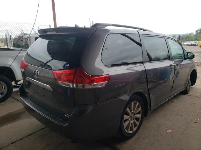 Photo 4 from auction – 2013 TOYOTA SIENNA XLE with VIN 5TDDK3DC5DS069688