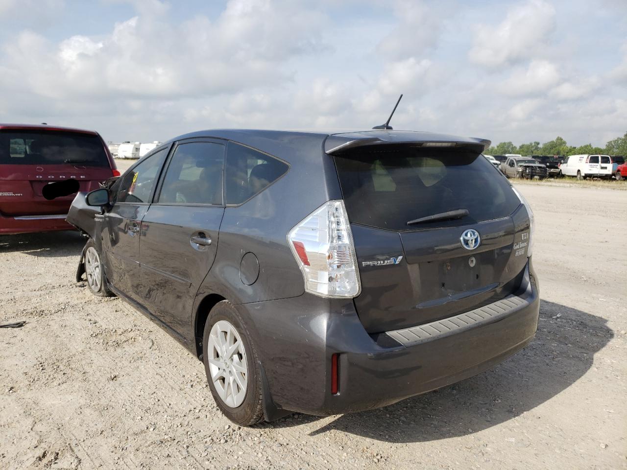 Photo 3 from auction – 2014 TOYOTA PRIUS V with VIN JTDZN3EU6E3316241