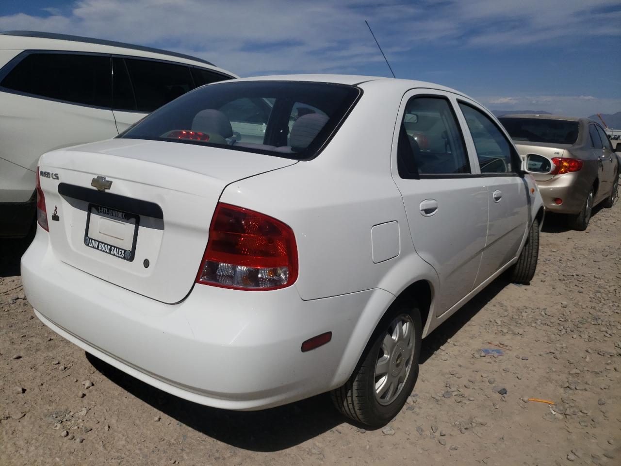 Photo 4 from auction – 2004 CHEVROLET AVEO LS with VIN KL1TJ52674B234081