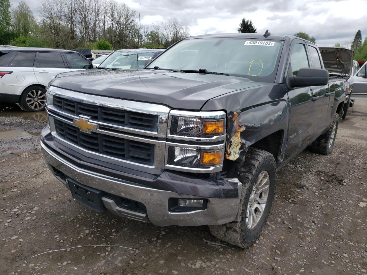 Photo 2 from auction – 2014 CHEVROLET SILVERADO with VIN 1GCVKRECXEZ387490