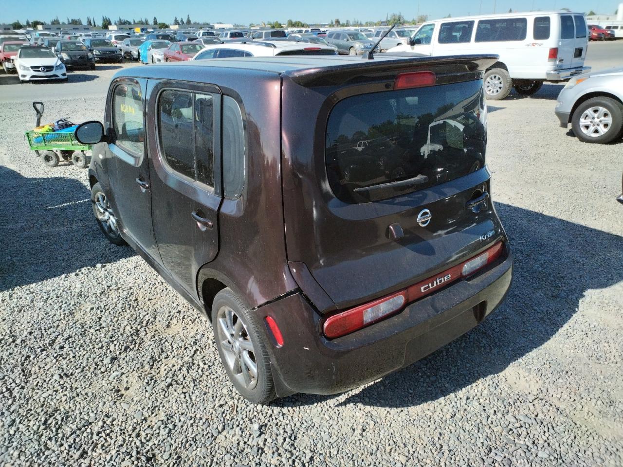 Photo 3 from auction – 2010 NISSAN CUBE BASE with VIN JN8AZ2KR9AT167947