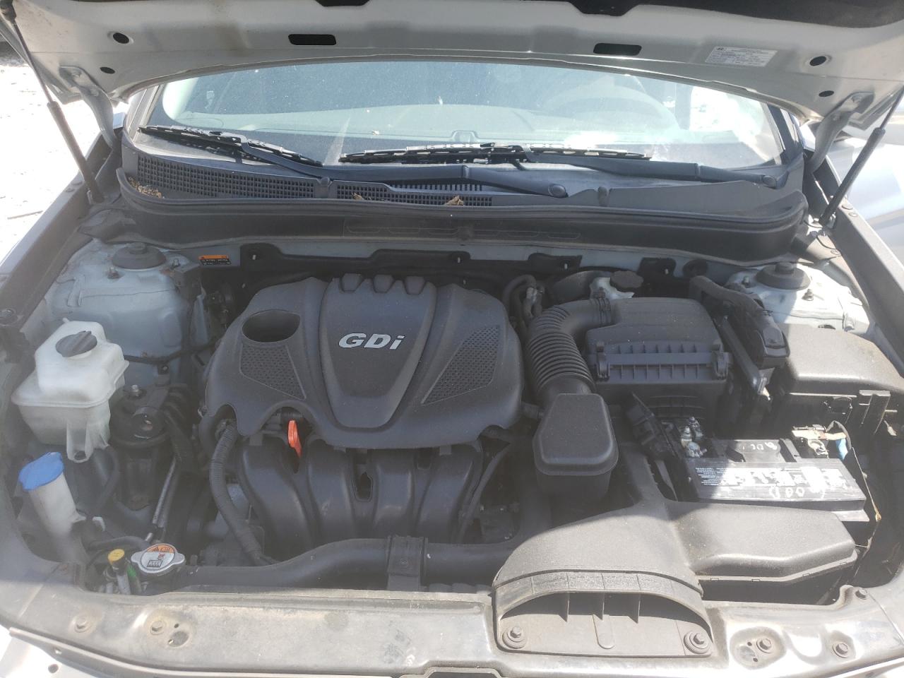 Photo 7 from auction – 2014 HYUNDAI SONATA GLS with VIN 5NPEB4AC7EH930178
