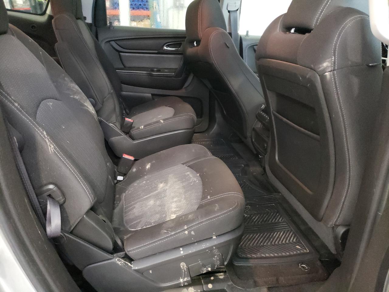 Photo 6 from auction – 2016 CHEVROLET TRAVERSE L with VIN 1GNKVHKD7GJ282870