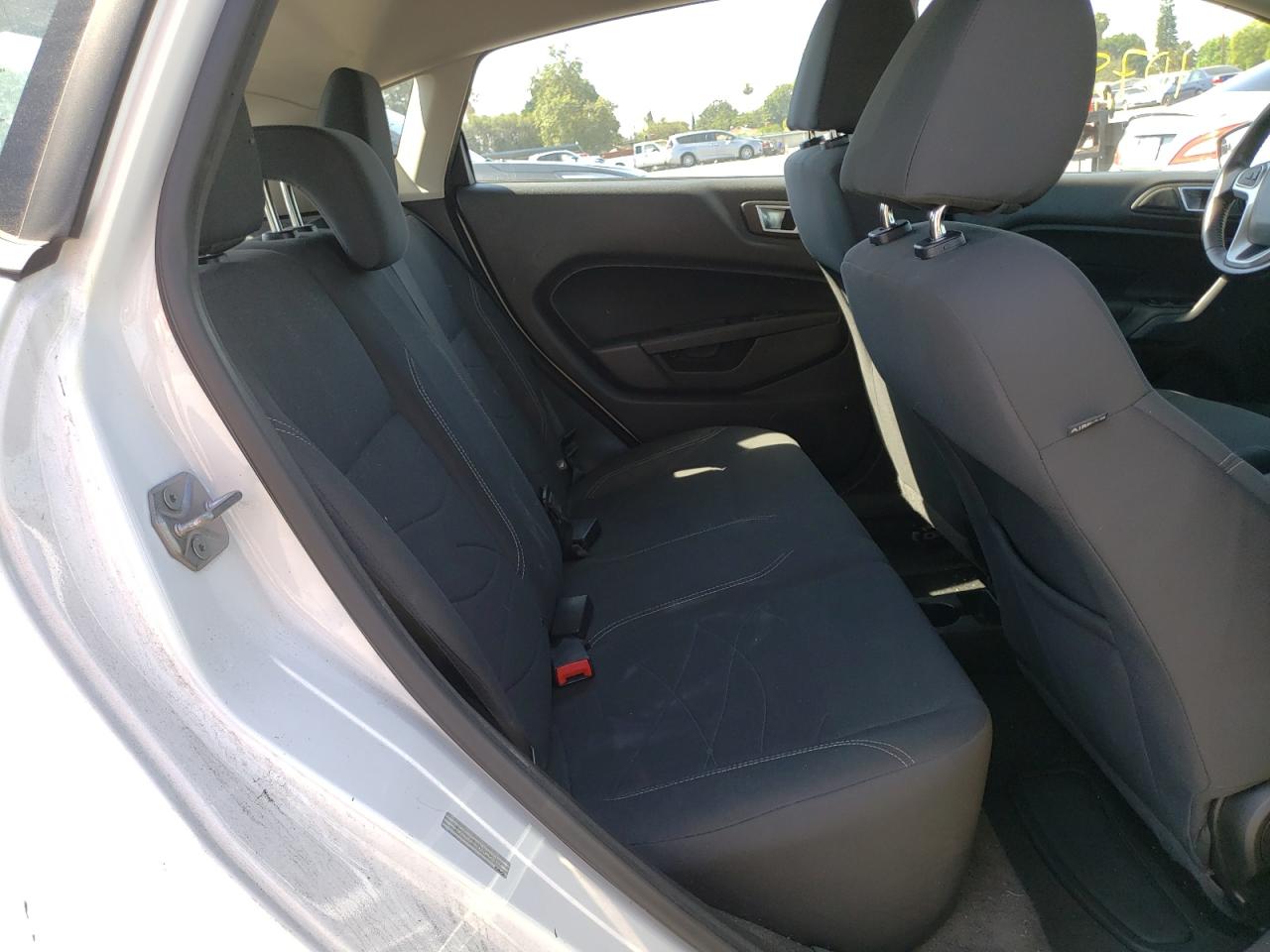 Photo 6 from auction – 2014 FORD FIESTA SE with VIN 3FADP4EJXEM196576