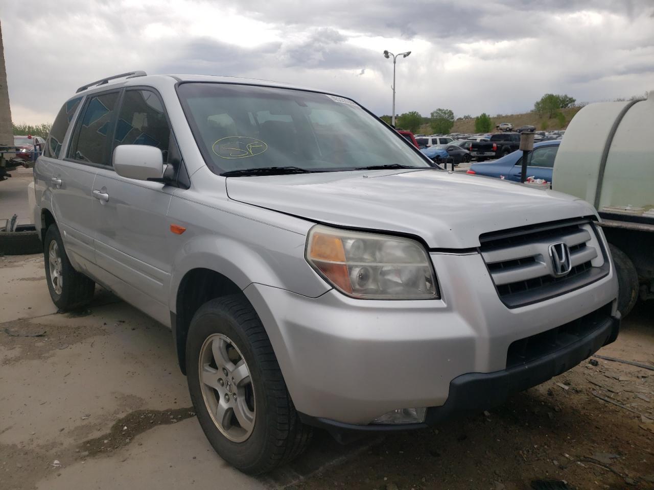 HONDA PILOT EX 2006 with VIN 2HKYF18536H532149 - Photo from auction