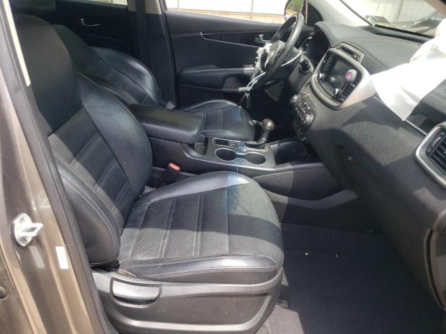 Photo 5 from auction – 2017 KIA SORENTO LX with VIN 5XYPG4A37HG334493