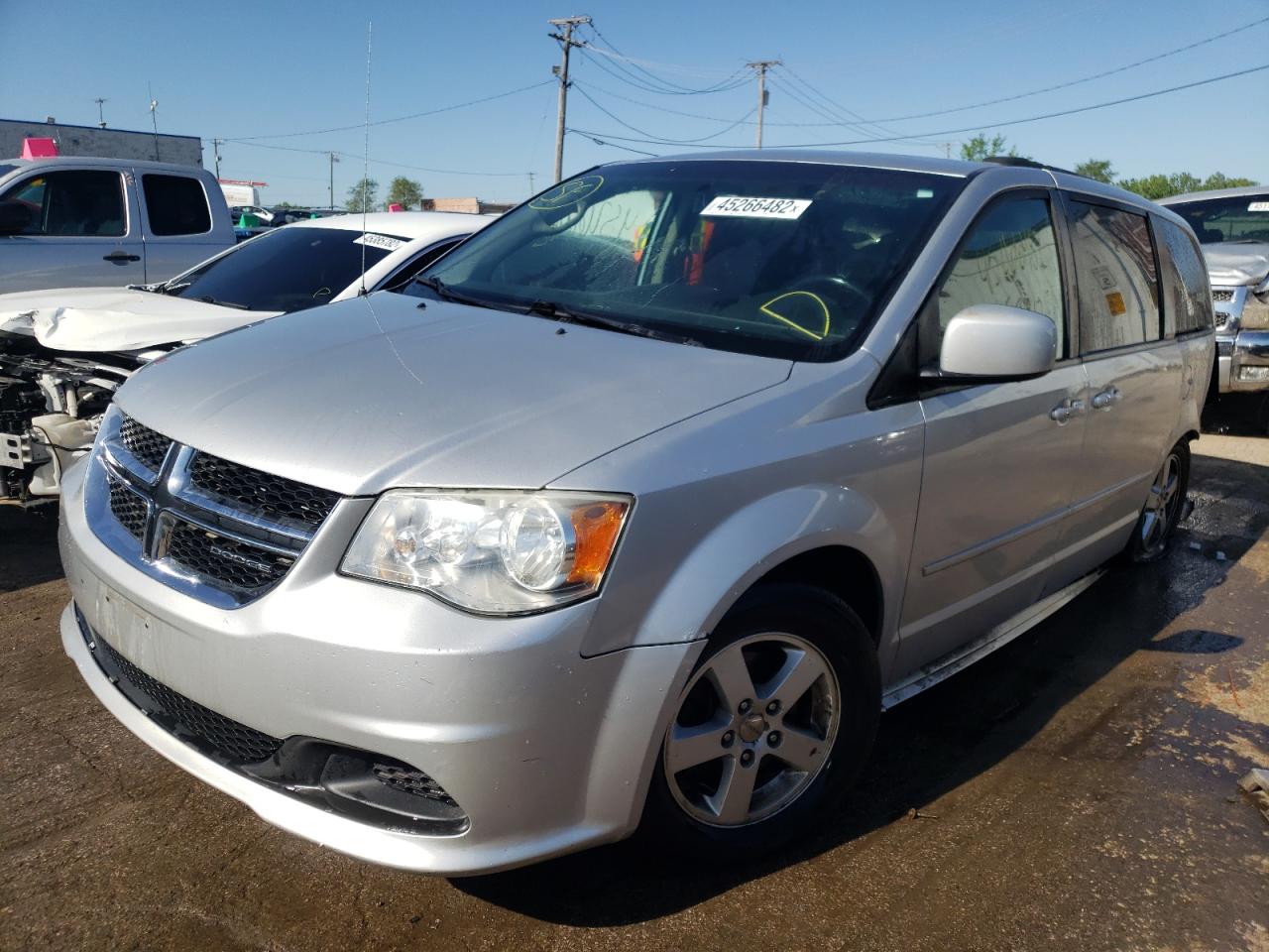 Photo 2 from auction – 2012 DODGE GRAND CARA with VIN 2C4RDGCG5CR216370