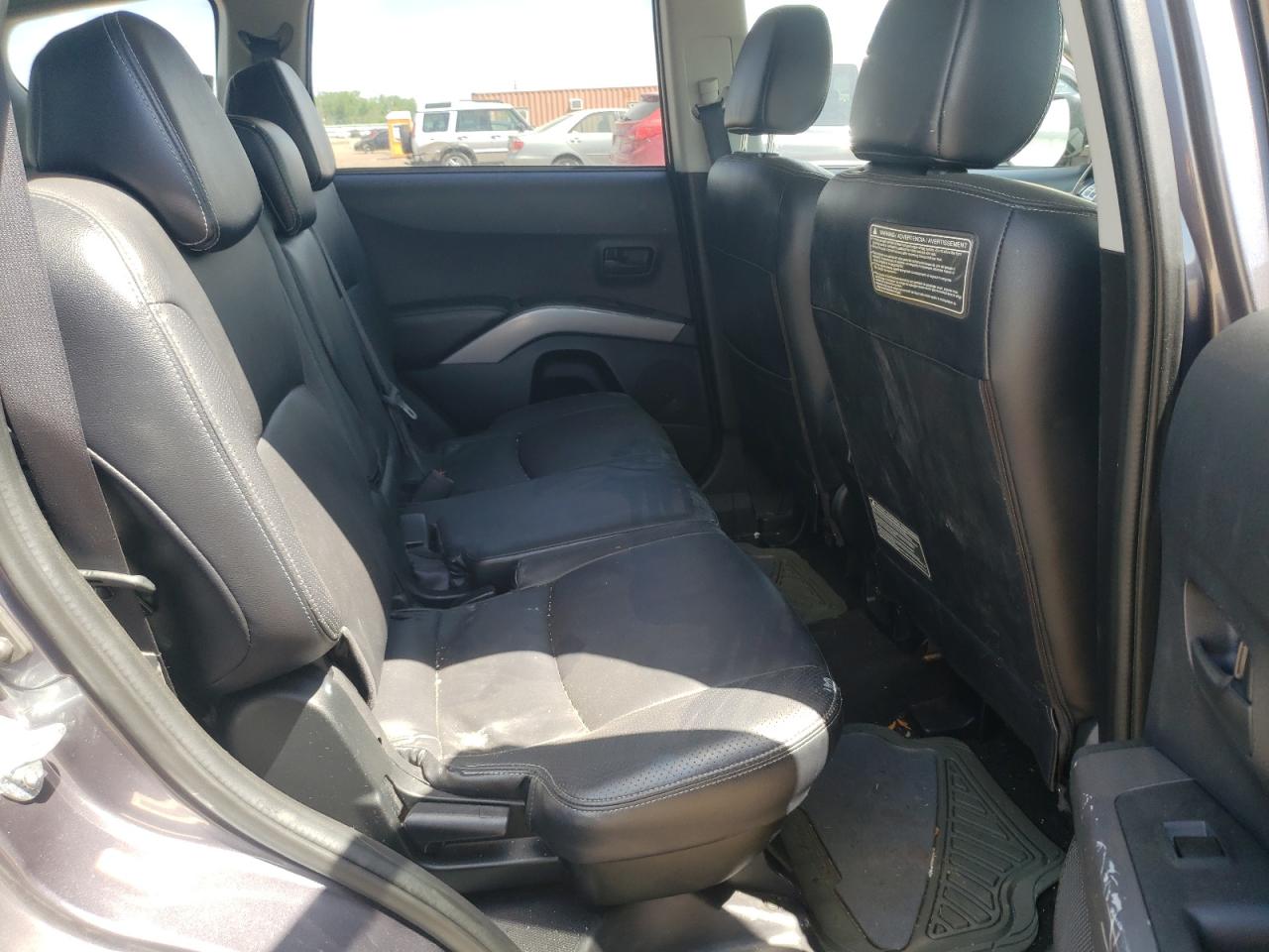 Photo 6 from auction – 2007 MITSUBISHI OUTLANDER with VIN JA4MT41X87Z018063