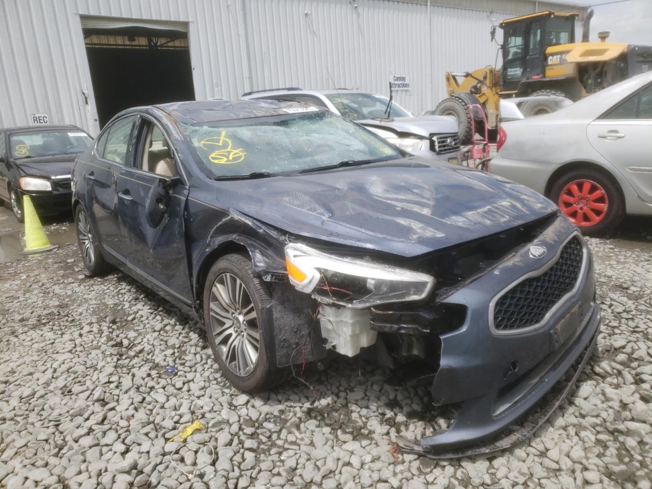 Photo 9 from auction – 2014 KIA CADENZA PR with VIN KNALN4D77E5153513