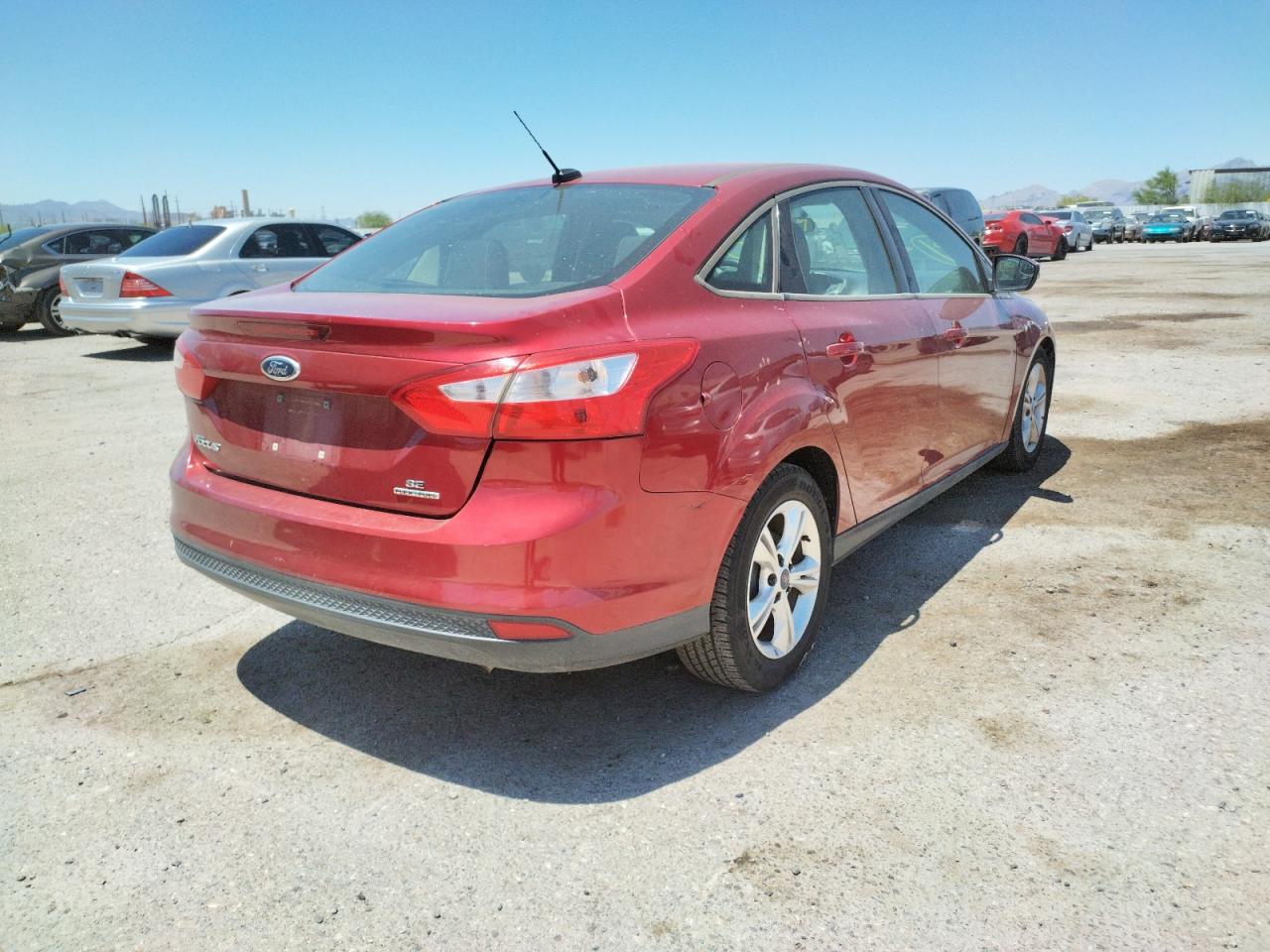 Photo 4 from auction – 2013 FORD FOCUS with VIN 1FADP3F28DL212761