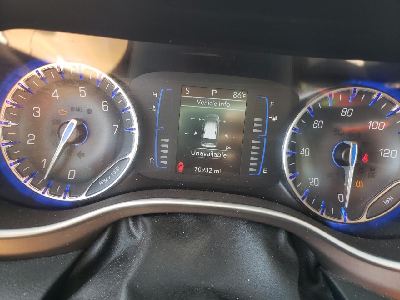 Photo 8 from auction – 2019 CHRYSLER PACIFICA T with VIN 2C4RC1BG8KR625575