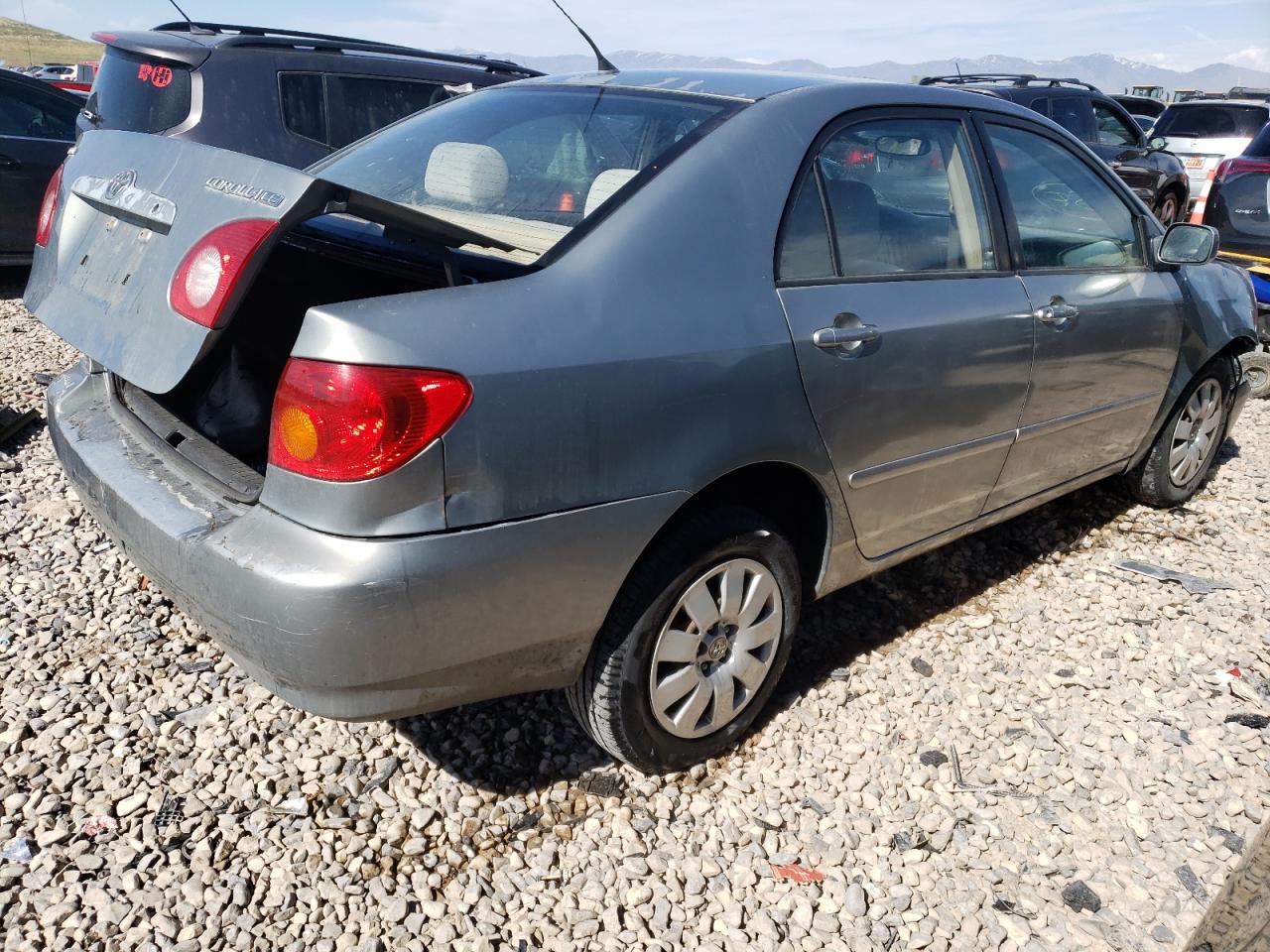 Photo 4 from auction – 2004 TOYOTA COROLLA with VIN 1NXBR38E24Z313836