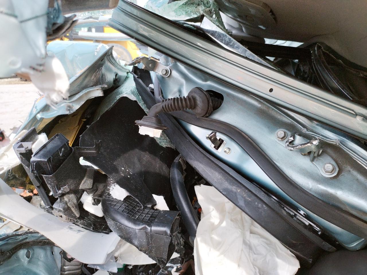 Photo 8 from auction – 2013 TOYOTA PRIUS with VIN JTDKN3DU2D5676905