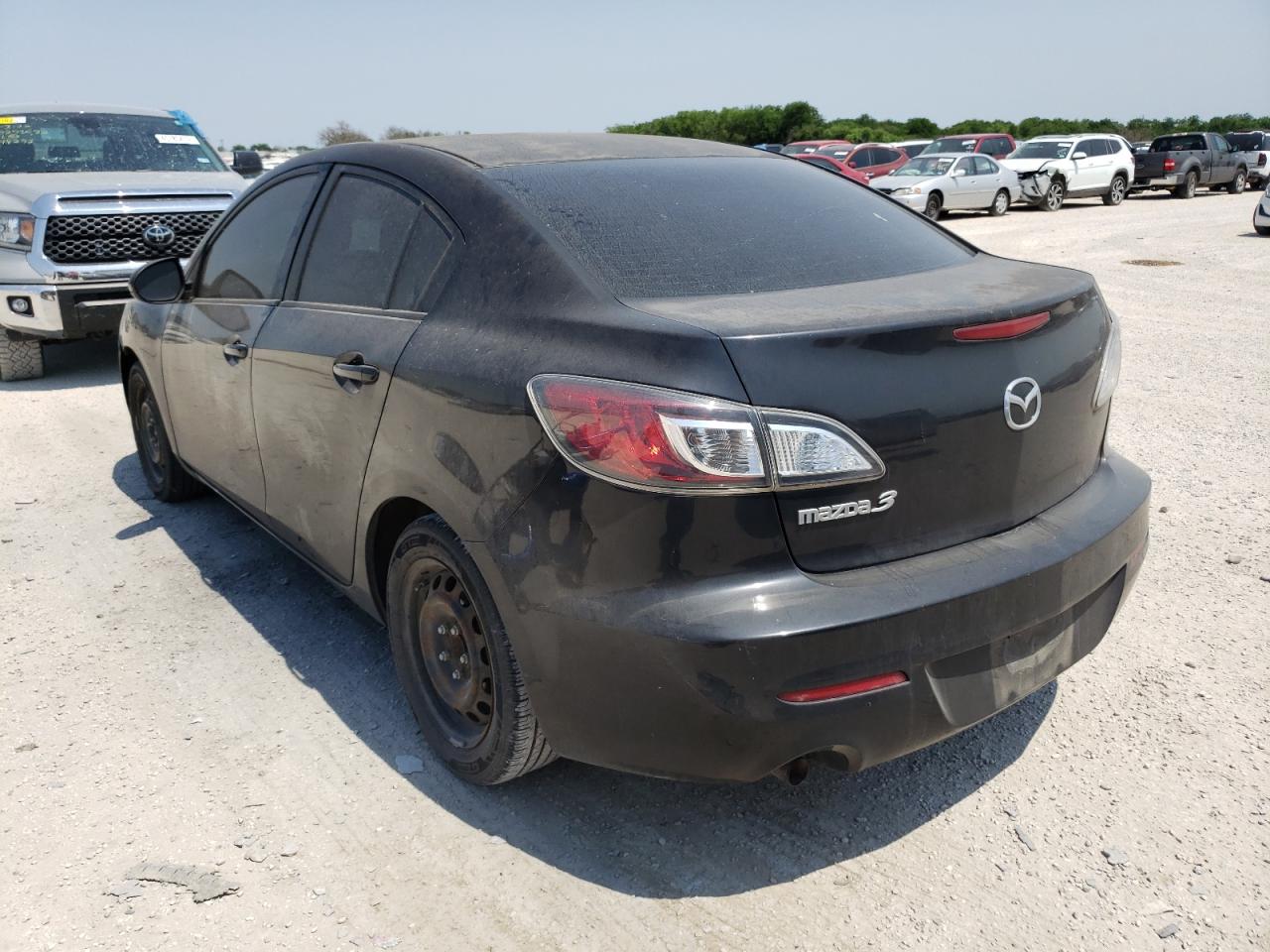 Photo 3 from auction – 2012 MAZDA 3 I with VIN JM1BL1UG7C1559007