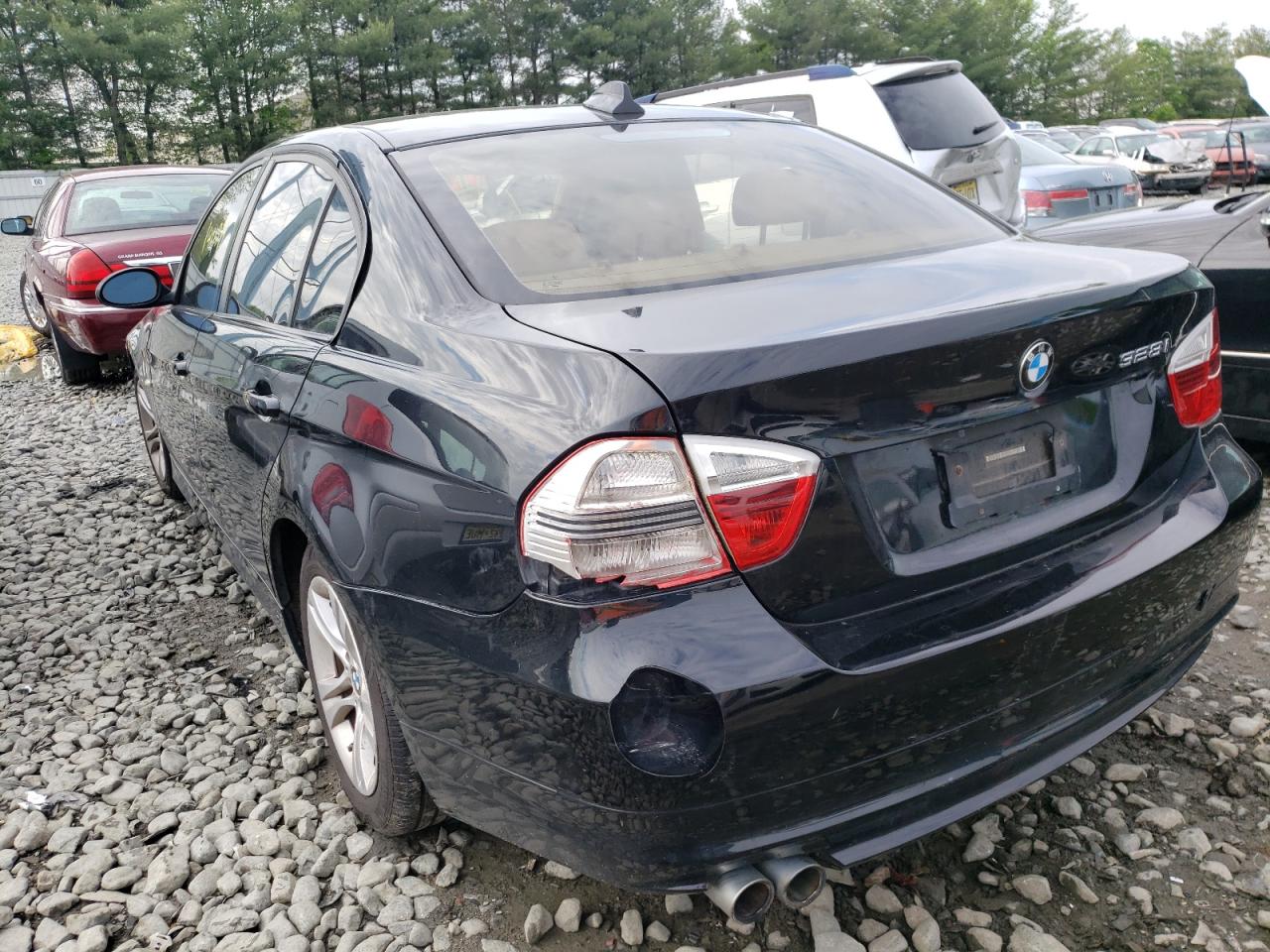 Photo 3 from auction – 2008 BMW 328 I with VIN WBAVA37528NL58931