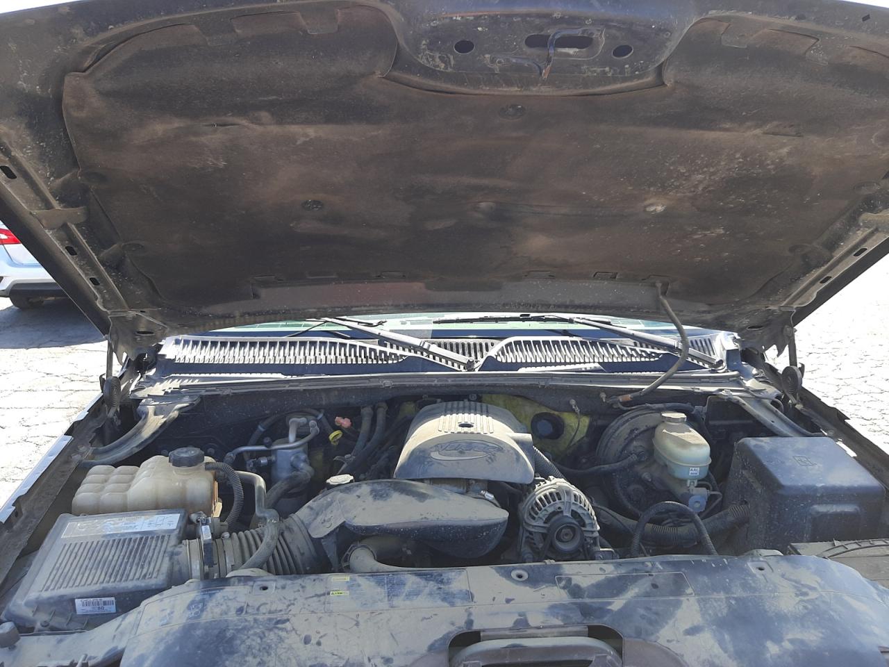 Photo 7 from auction – 2005 CHEVROLET SILVERADO with VIN 2GCEC19T451250871