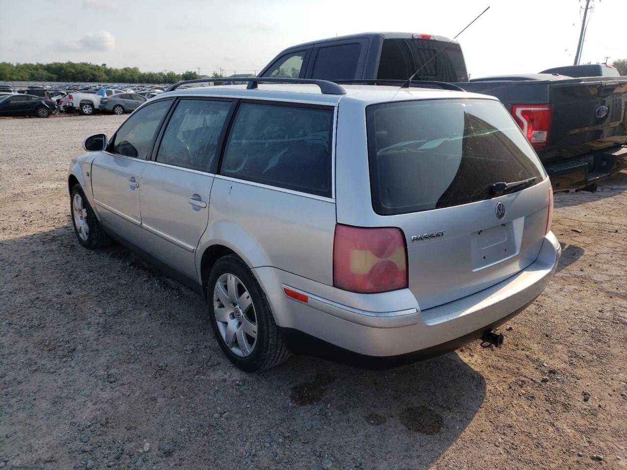 Photo 3 from auction – 2005 VOLKSWAGEN PASSAT GLS with VIN WVWCD63B75E147170