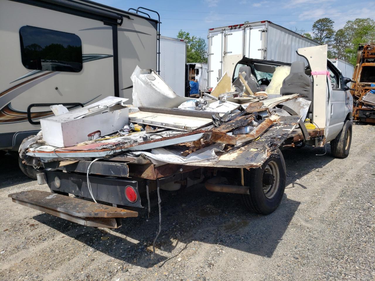 Photo 14 from auction – 2012 FORD ECONOLINE with VIN 1FDSE3FL3CDA62644
