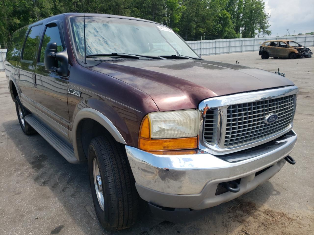 FORD EXCURSION 2001 with VIN 1FMSU43F41EA20000 - Photo from auction