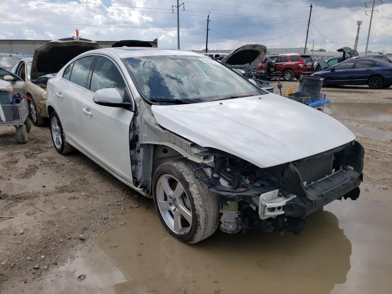 VOLVO S60 T5 2012 with VIN YV1622FSXC2026469 - Photo from auction