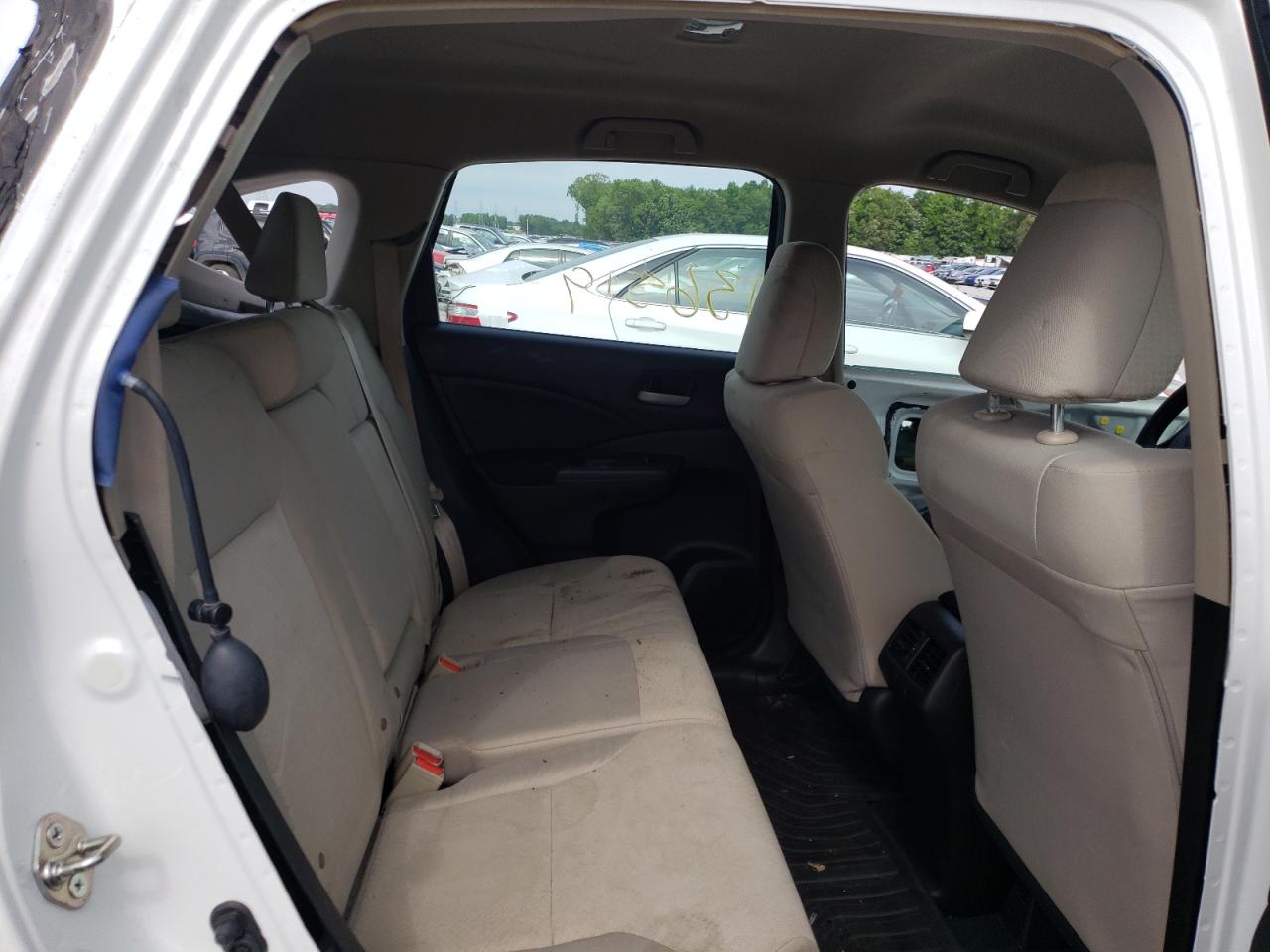Photo 6 from auction – 2015 HONDA CR-V LX with VIN 5J6RM4H30FL016668