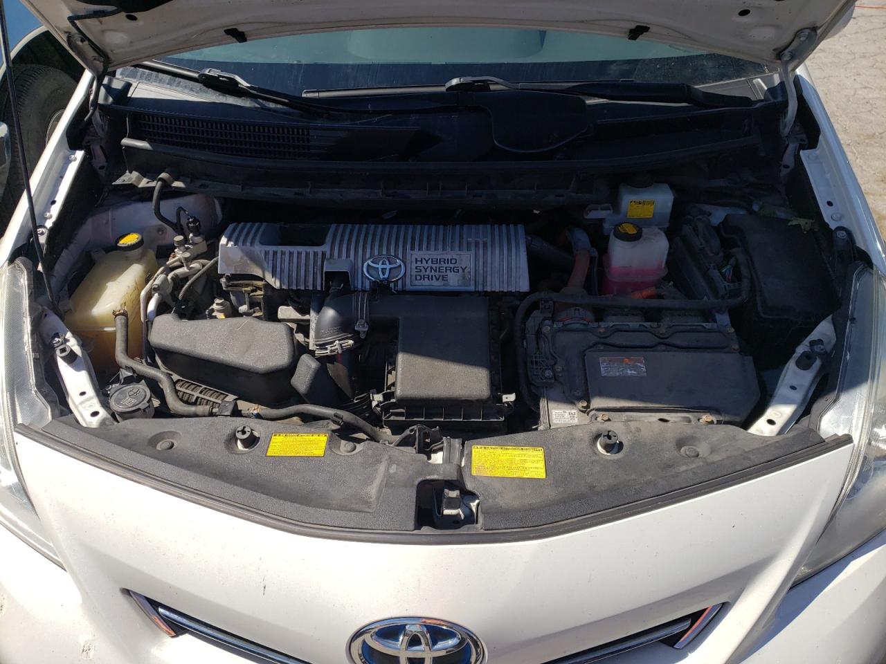 Photo 7 from auction – 2014 TOYOTA PRIUS V with VIN JTDZN3EU0EJ000362