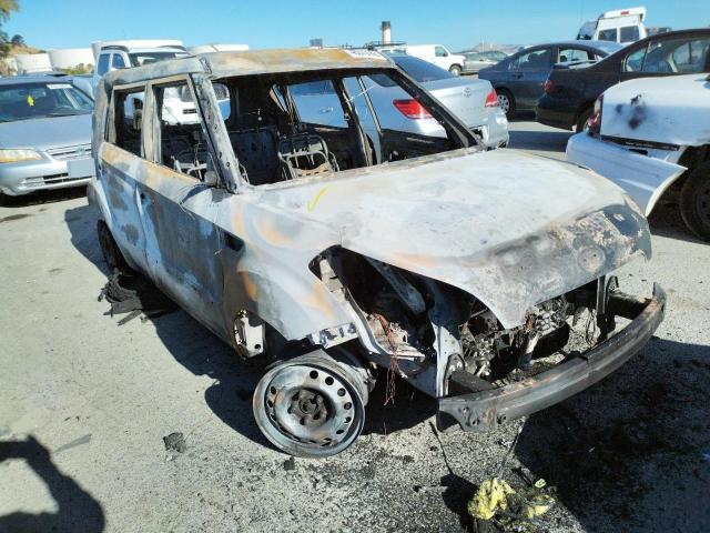 KIA SOUL 2012 with VIN KNDJT2A57C7430928 - Photo from auction