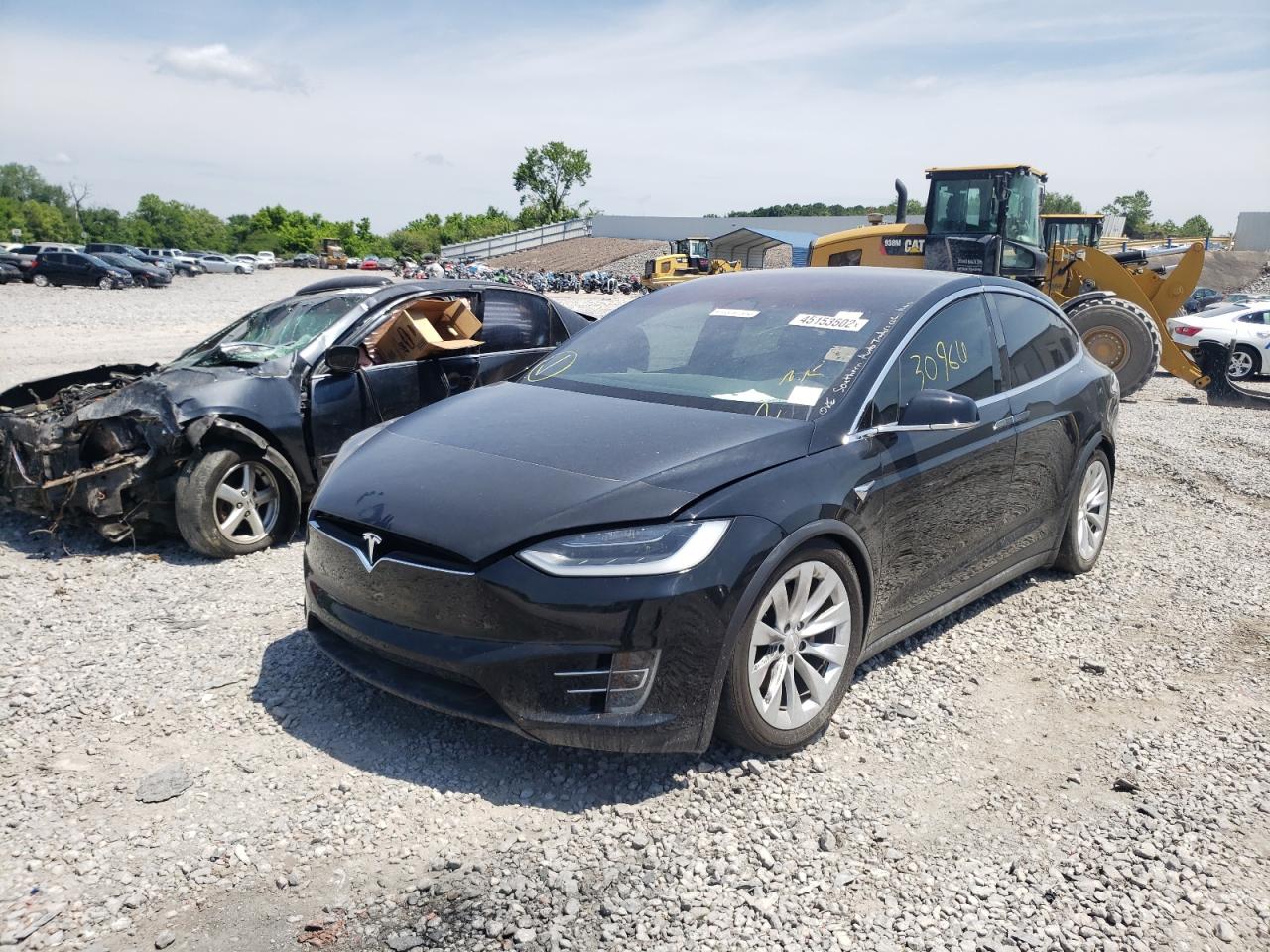 Photo 2 from auction – 2018 TESLA MODEL X with VIN 5YJXCDE24JF104226