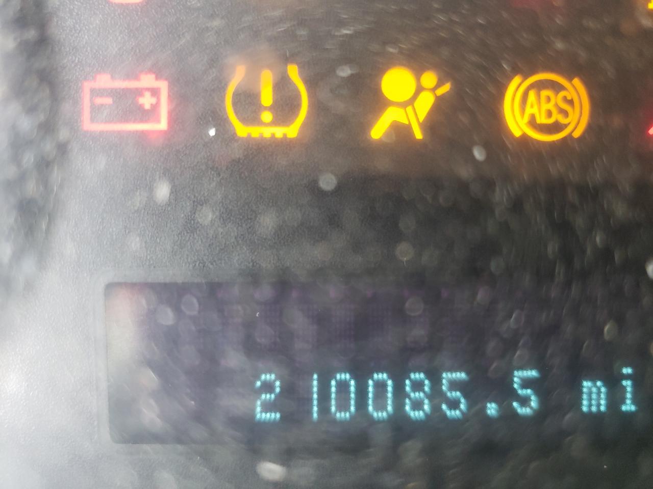 Photo 8 from auction – 2009 FORD ESCAPE XLT with VIN 1FMCU03G59KA44986