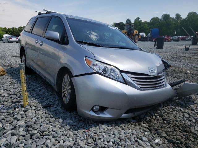 Photo 1 from auction – 2017 TOYOTA SIENNA XLE with VIN 5TDYZ3DC0HS843980