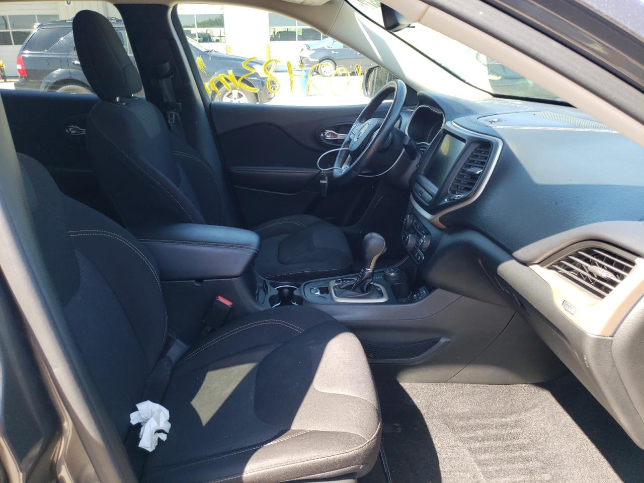 Photo 5 from auction – 2015 JEEP CHEROKEE L with VIN 1C4PJMCB5FW794385