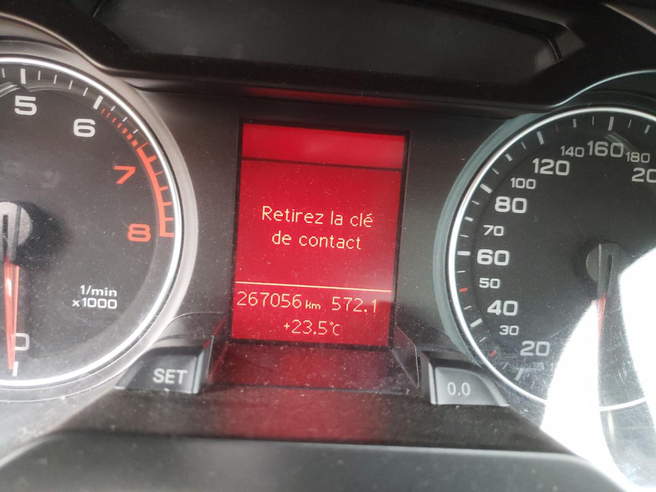 Photo 8 from auction – 2010 AUDI A4 PREMIUM with VIN WAUHFCFL4AN034657