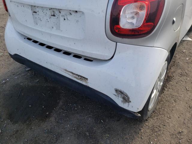 Photo 9 from auction – 2016 SMART FORTWO with VIN WMEFJ5DA2GK124973